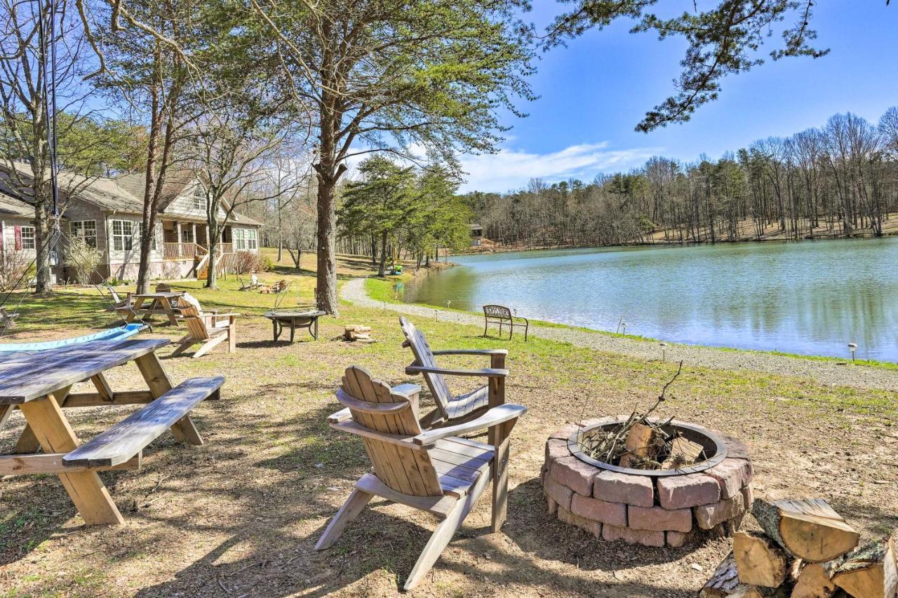 Lakefront Trenton Cabin About 10 Mi To Drive-In! Villa Exterior photo