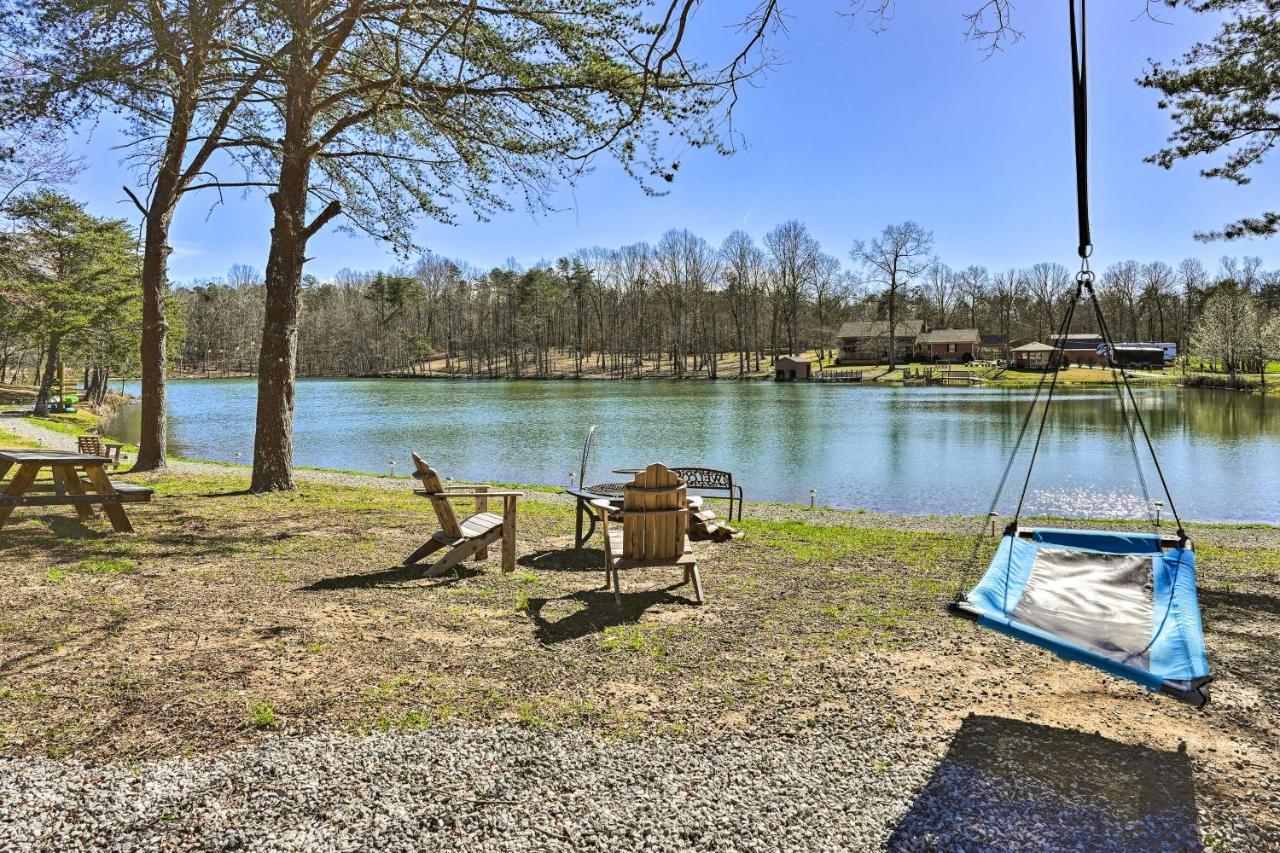 Lakefront Trenton Cabin About 10 Mi To Drive-In! Villa Exterior photo