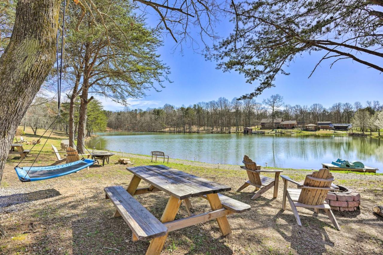 Lakefront Trenton Cabin About 10 Mi To Drive-In! Villa Exterior photo