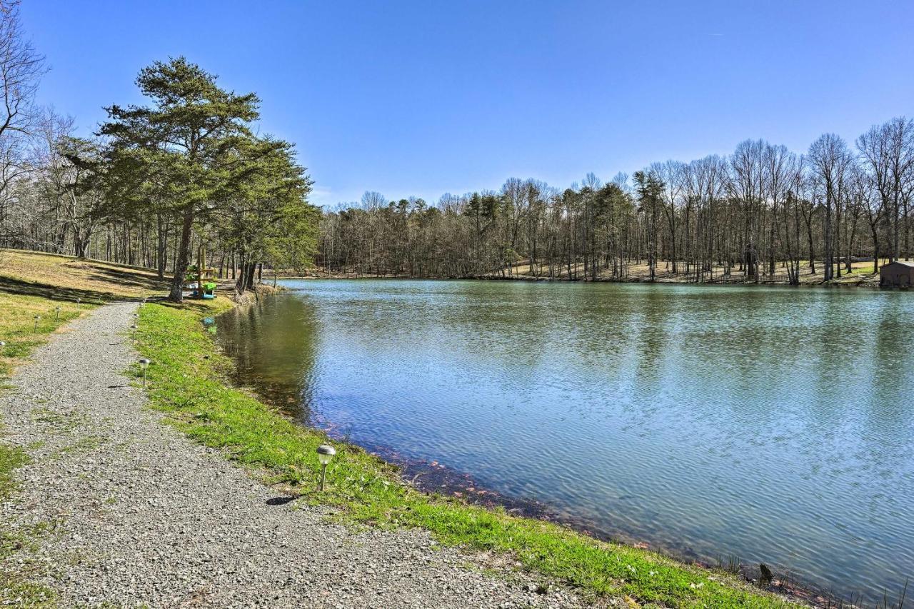 Lakefront Trenton Cabin About 10 Mi To Drive-In! Villa Exterior photo